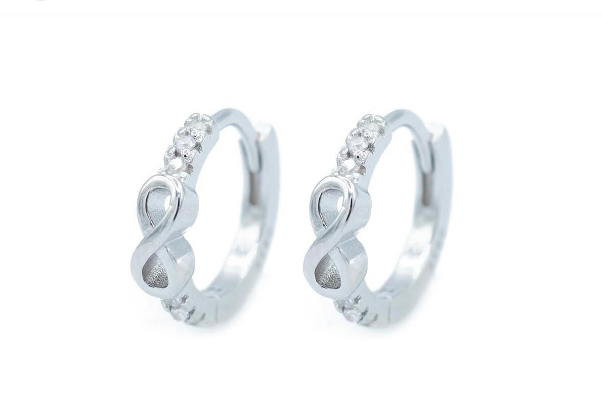 Orecchini Cerchio Infinity